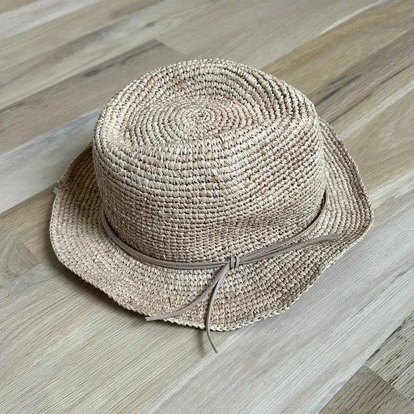 Caslon Hat - Picture 2 of 7